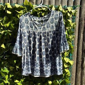 Lucky Brand Blue and White Ruffled Bell Sleeve Blouse